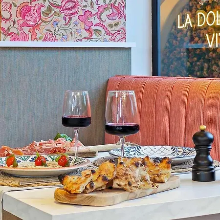 Отель Occidental Puerto Banus