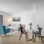 Occidental Puerto Banus 산페드로데알칸타라